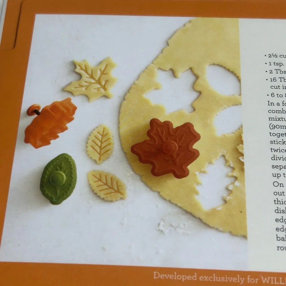 Williams Sonoma Autumn Leaf Piecrust Cutters